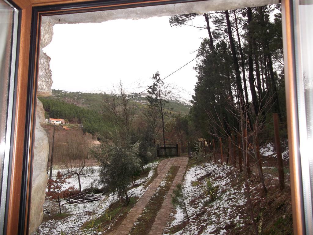 Quinta Do Pe Longo - Serra Da Estrela Cortes do Meio Exterior foto